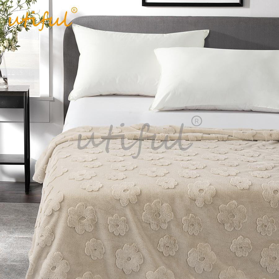 faux fur throw blanket for bed